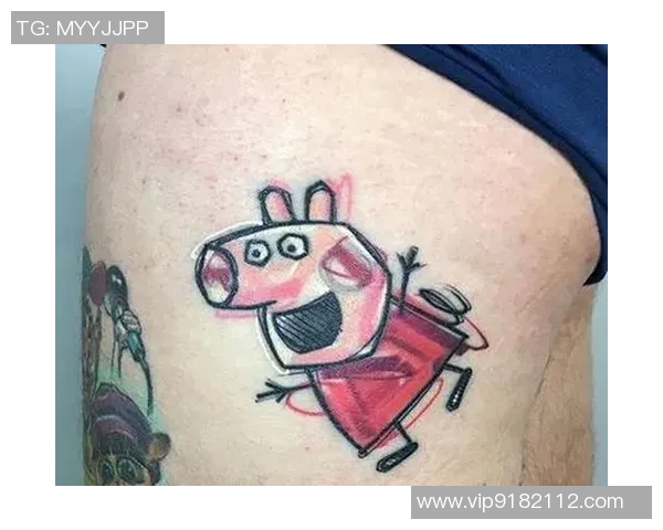 小猪佩奇化身足球明星纹身设计灵感分享与创意解析