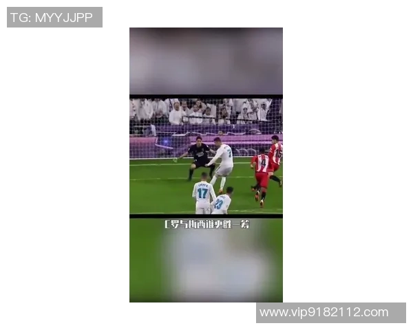 梅罗足球明星相框打造你的专属足球纪念空间,尽显球场传奇风采